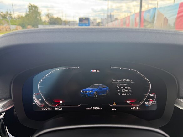 2020 BMW M5 Competition VI (F90), серый, 10000000 рублей - вид 6