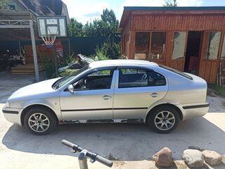 2005 Skoda Octavia I (A4) Рестайлинг, серебристый, 450000 рублей, вид 5