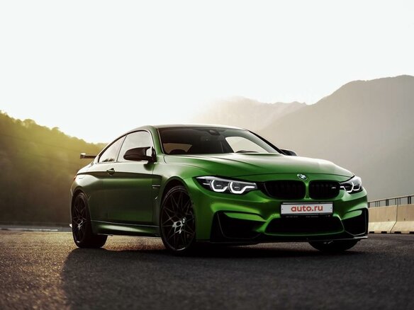 2018 BMW M4 Competition Package F82/F83 Рестайлинг, зелёный, 5900000 рублей - вид 2