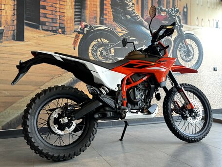2026 KTM 390 Enduro, оранжевый, 749000 рублей, вид 5