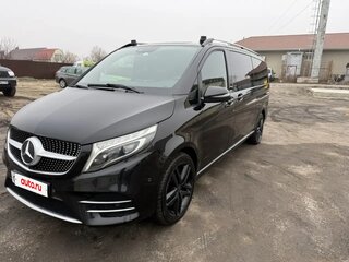 2022 Mercedes-Benz V-Класс Extra Long 300 d экстра длинный III (W447) Рестайлинг, чёрный, 9490000 рублей, вид 1