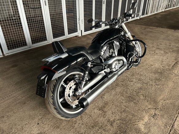 2014 Harley-Davidson V-Rod Muscle, чёрный, 1670000 рублей - вид 3