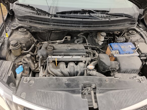 2012 Kia Rio 5-speed III, чёрный, 380000 рублей - вид 5