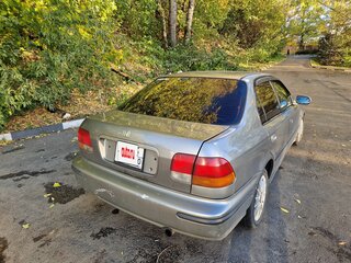 1998 Honda Civic Ferio II, серый, 290000 рублей, вид 4