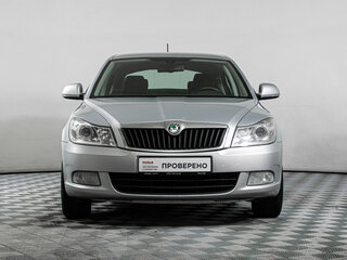 2012 Skoda Octavia II (A5) Рестайлинг, серебристый, 689000 рублей, вид 2