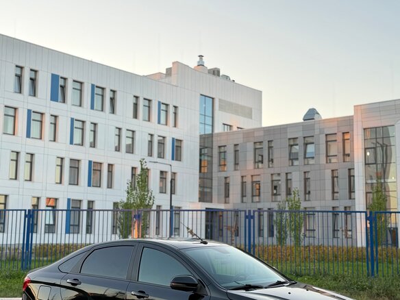 2021 Lada (ВАЗ) Vesta I, чёрный, 1040000 рублей - вид 3