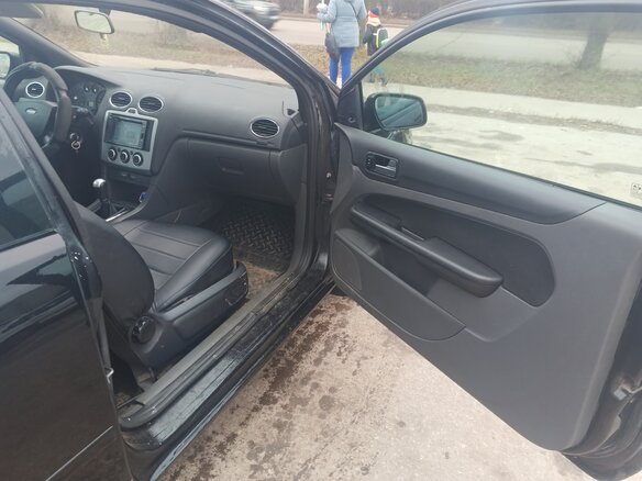 2005 Ford Focus II, чёрный, 330000 рублей - вид 10