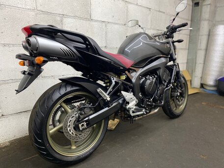 2009 Yamaha FZ6, серый, 599000 рублей, вид 3
