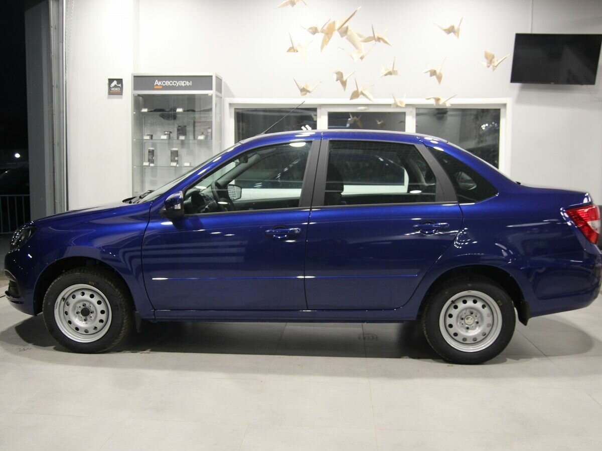 Открыть фотографии: Lada (ВАЗ) Granta I Рестайлинг