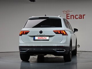 2023 Volkswagen Tiguan II Рестайлинг, белый, 4299666 рублей, вид 3