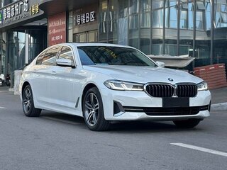 2022 BMW 5 серии Long 530Li VII (G30/G31/G38) Рестайлинг, белый, 5490000 рублей, вид 3