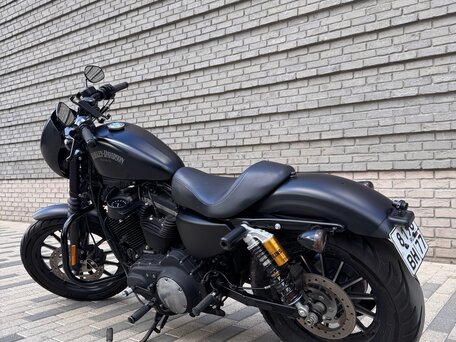 2015 Harley-Davidson Sportster 883, чёрный, 829000 рублей, вид 2