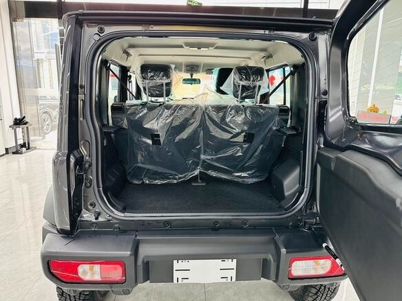 2025 Suzuki Jimny IV, коричневый, 3350000 рублей - вид 6