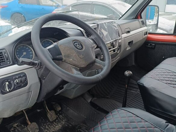 2011 ГАЗ ГАЗель (3302), красный, 1100000 рублей - вид 2