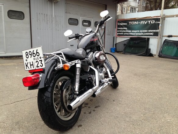 2007 Harley-Davidson Sportster 883, чёрный - вид 5