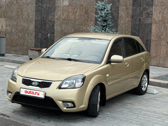2011 Kia Rio II Рестайлинг, бежевый - вид 20