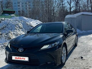 2021 Toyota Camry VIII (XV70) Рестайлинг, чёрный, 2900000 рублей, вид 1