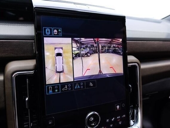 2026 GMC Yukon XL V Рестайлинг, чёрный, 17500000 рублей - вид 34