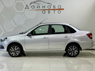 2026 Lada (ВАЗ) Granta I Рестайлинг, серебристый, 1310000 рублей, вид 5