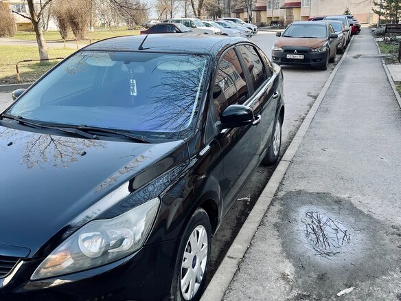 2011 Ford Focus II Рестайлинг, чёрный, 670000 рублей - вид 5