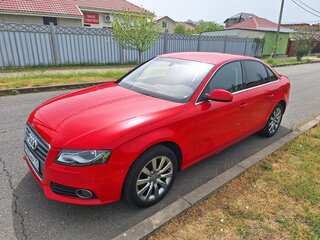 2010 Audi A4 IV (B8), красный, 990000 рублей, вид 1
