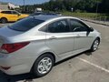 2012 Hyundai Solaris I, серебристый, 750000 рублей - вид 1