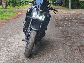 2018 Kawasaki Z 900, серый, 649000 рублей, вид 3