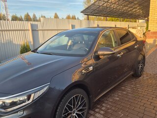 2017 Kia Optima IV, серый, 1900000 рублей, вид 2