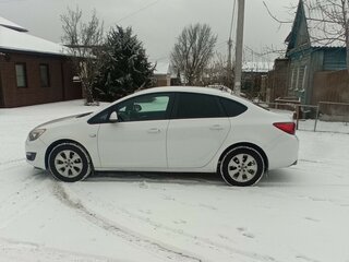 2014 Opel Astra J Рестайлинг, белый, 820000 рублей, вид 4