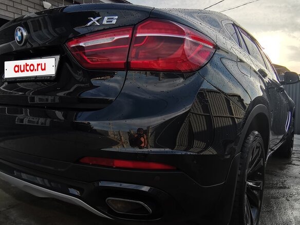 2015 BMW X6 50i II (F16), чёрный, 3999999 рублей - вид 19