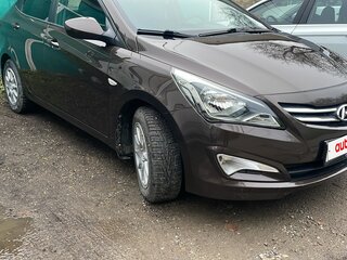 2016 Hyundai Solaris I Рестайлинг, коричневый, 1150000 рублей, вид 2