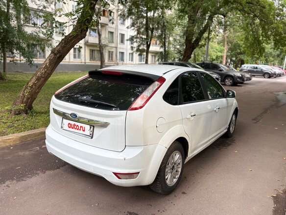2008 Ford Focus II Рестайлинг, белый, 380000 рублей - вид 7