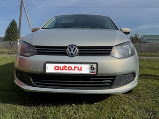 2011 Volkswagen Polo V, серебристый, 680000 рублей, вид 2