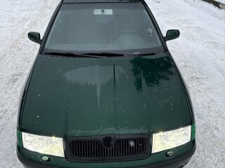 2004 Skoda Octavia I (A4) Рестайлинг, зелёный, 600000 рублей, вид 3
