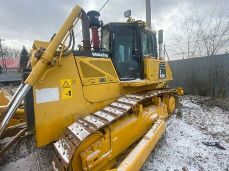 2016 Komatsu D65, жёлтый, 8500000 рублей, вид 1