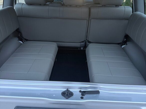 2007 Toyota Land Cruiser 100 Series Рестайлинг 2, серебристый, 4100000 рублей - вид 9
