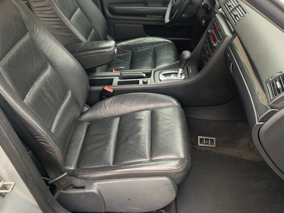 2004 Audi A4 II (B6), серебристый, 440000 рублей - вид 8