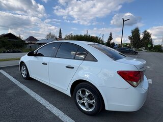 2013 Chevrolet Cruze I Рестайлинг, белый, 810000 рублей, вид 5