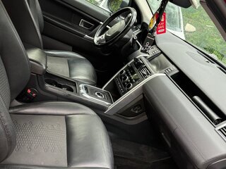 2018 Land Rover Discovery Sport I, красный, 1799000 рублей, вид 4