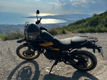 2024 Royal Enfield Himalayan, чёрный, 520000 рублей, вид 3