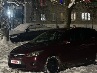 2008 Ford Focus II Рестайлинг, красный, 450000 рублей, вид 2