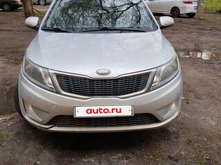 2013 Kia Rio 5-speed III, серый, 750000 рублей, вид 1