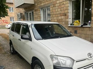 2016 Toyota Probox I Рестайлинг, белый, 680000 рублей, вид 3