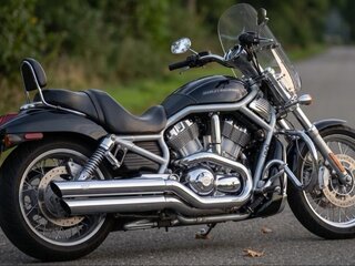 2008 Harley-Davidson V-Rod, чёрный, 1555000 рублей, вид 1
