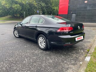 2019 Volkswagen Passat B8, чёрный, 1700000 рублей, вид 3