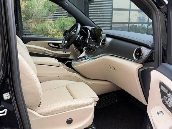 2023 Mercedes-Benz V-Класс Long 300 d длинный III (W447) Рестайлинг, чёрный, 9400000 рублей - вид 24