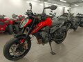 2023 KTM 790 Duke, оранжевый - вид 4
