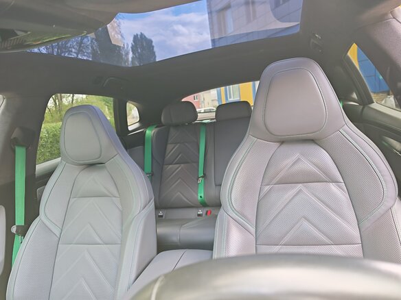 2023 Zeekr 001 100 kWh I, белый, 5100000 рублей - вид 27