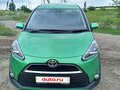 2017 Toyota Sienta II, зелёный, 1520000 рублей - вид 1