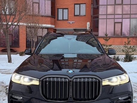 2020 BMW X7 40i I (G07), чёрный, 7000777 рублей, вид 1